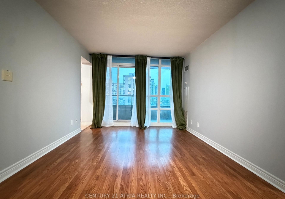 208-enfield-place-mississauga-ontario-w13624998
