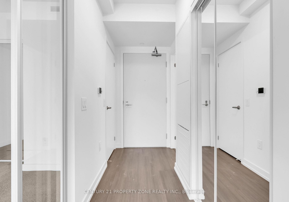 4010-eglinton-avenue-w-toronto-etobicoke-ontario-w13625508