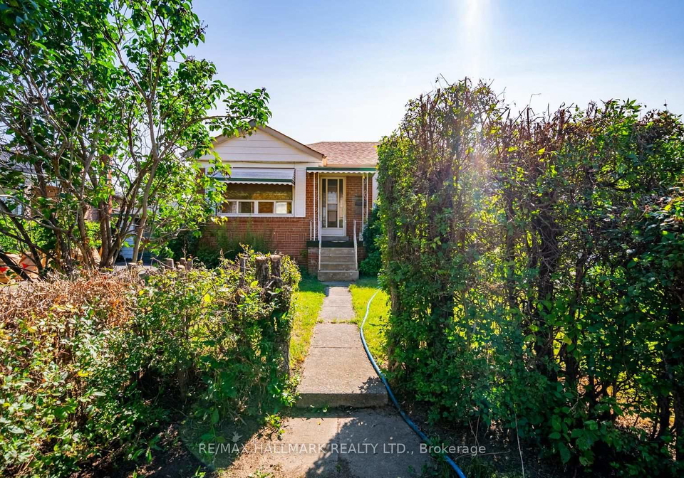 31-frimette-crescent-toronto-toronto-ontario-w13625540