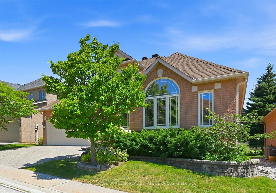 1150-skyview-drive-burlington-ontario-w13625552