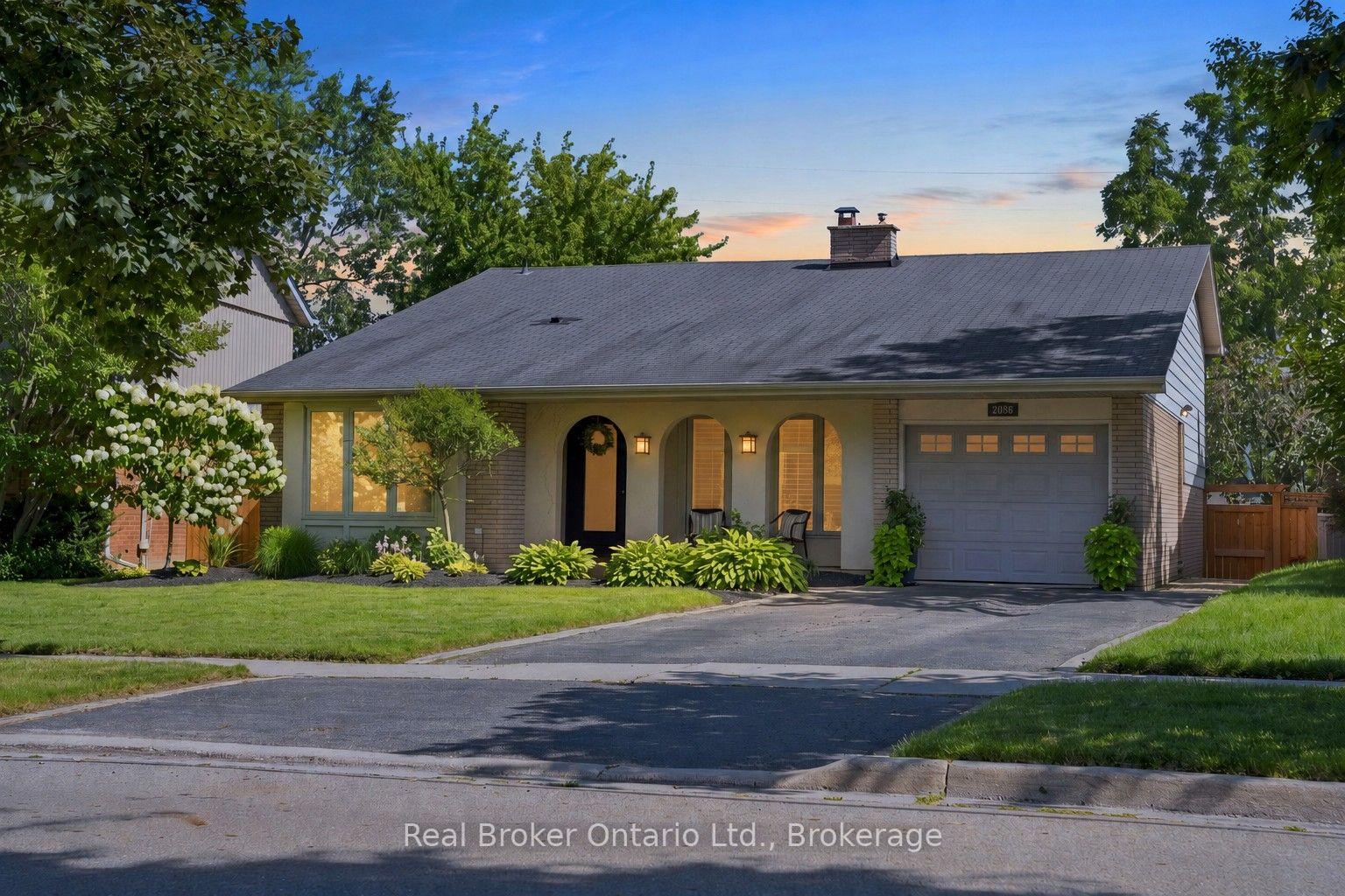 2086-cavendish-drive-burlington-ontario-w13625626