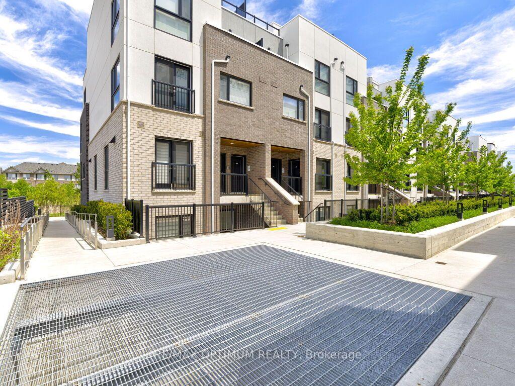 349-wheat-boom-drive-oakville-ontario-w13625684