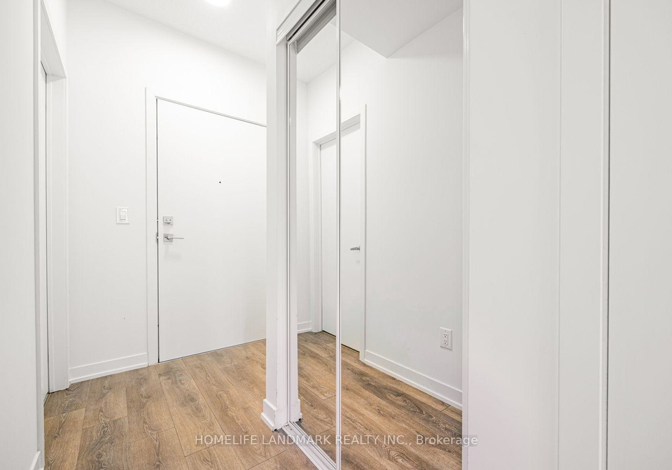 120-canon-jackson-drive-toronto-north-york-ontario-w13625746