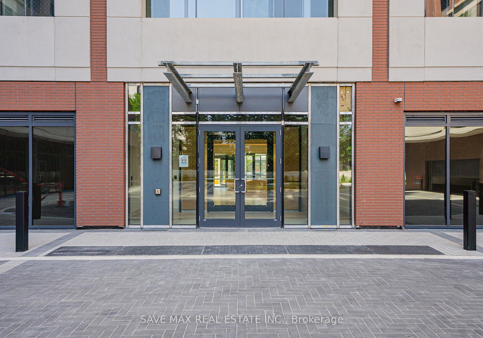 4010-eglinton-avenue-w-toronto-etobicoke-ontario-w13625800
