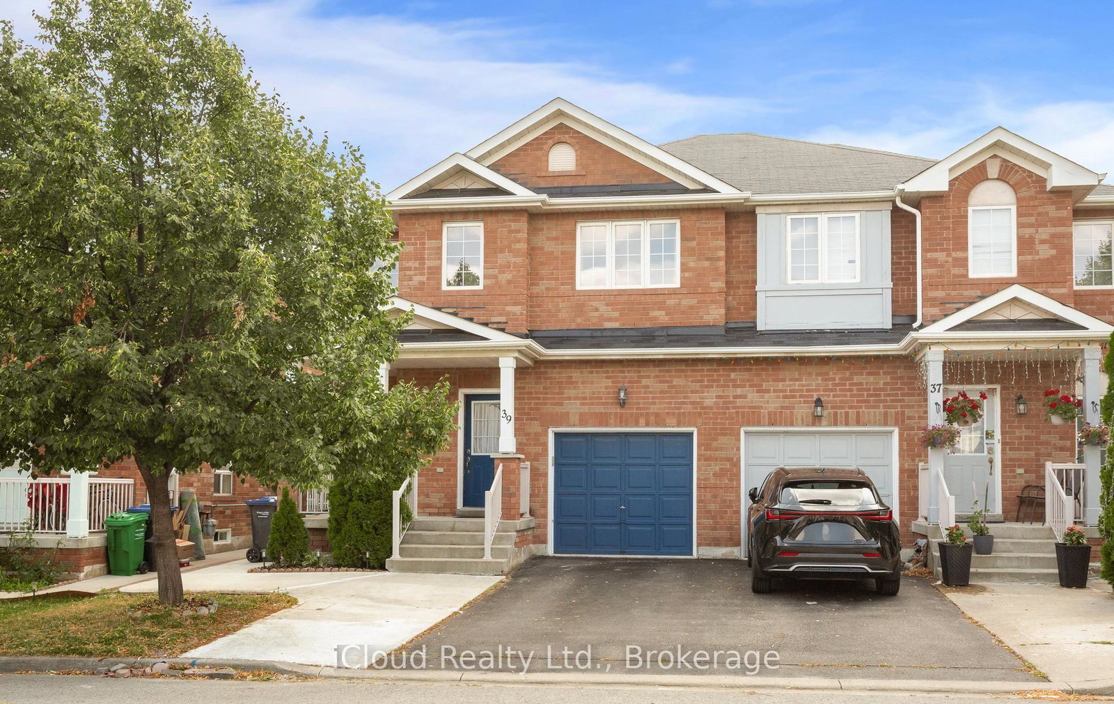 39-flurry-circle-brampton-ontario-w13625824