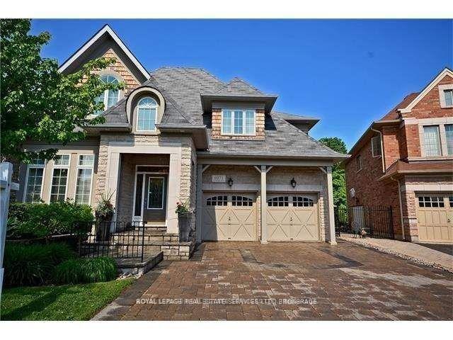 2271-lyndhurst-drive-oakville-ontario-w13625840