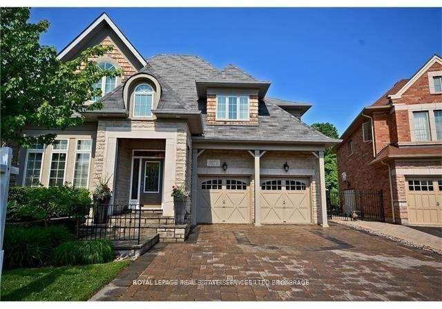 2271-lyndhurst-drive-oakville-ontario-w13625840