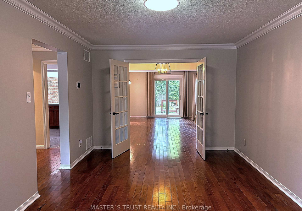 2253-constance-drive-oakville-ontario-w13625856