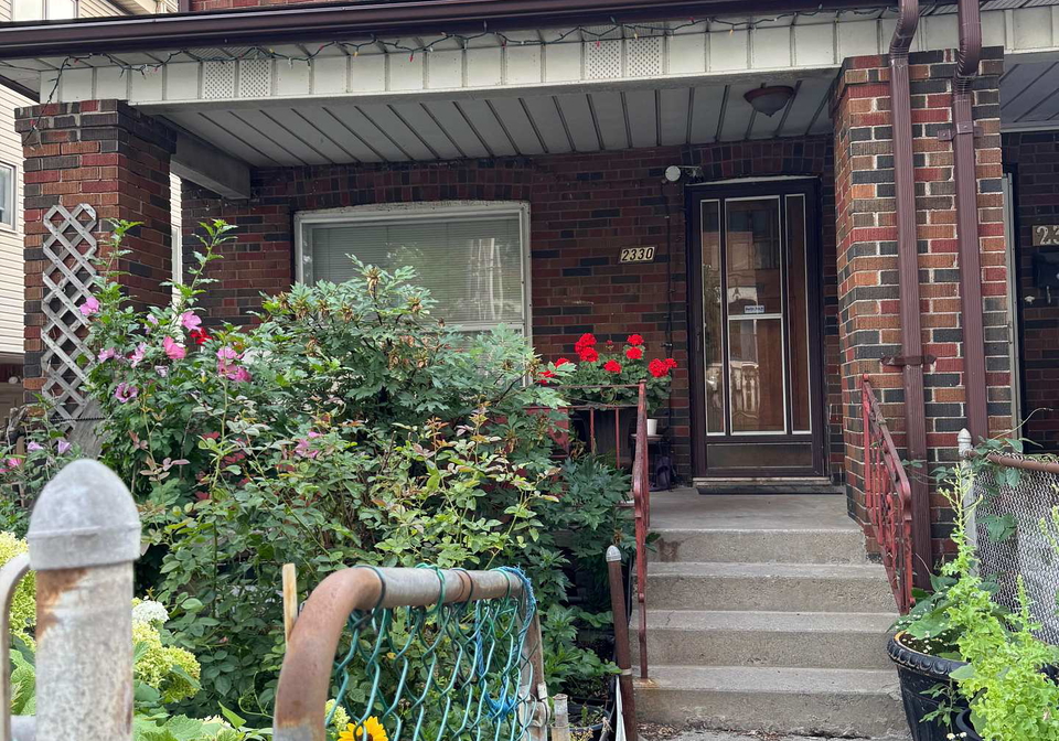 2330-dufferin-street-toronto-toronto-ontario-w13625906