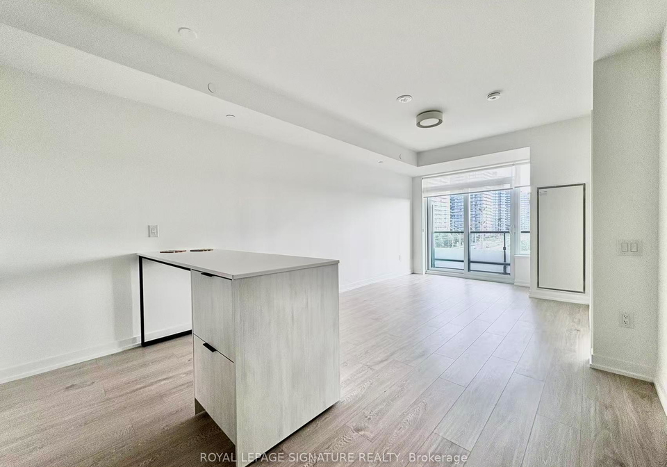2485-eglinton-avenue-w-mississauga-ontario-w13625914