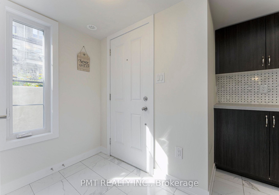 2355-sheppard-avenue-w-toronto-york-ontario-w13625972