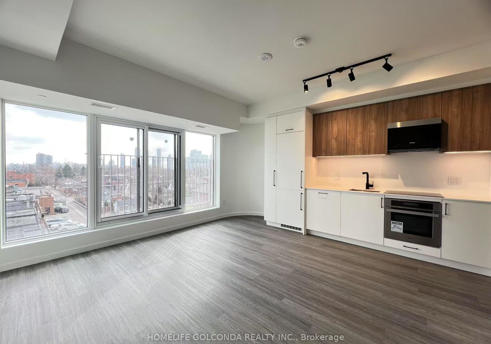 689-the-queensway-toronto-etobicoke-ontario-w13625978