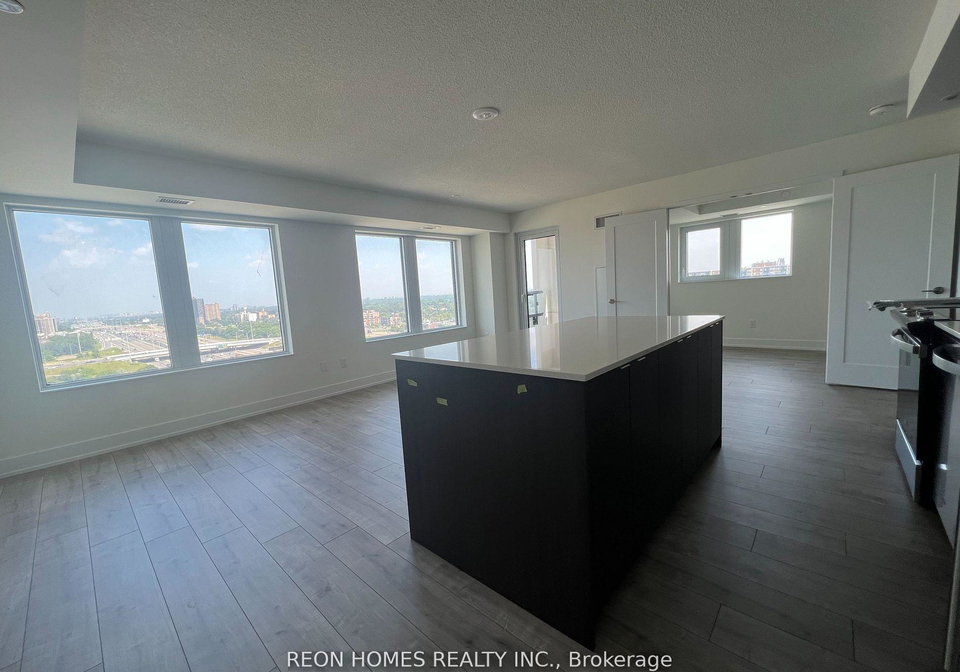 10-eva-road-toronto-etobicoke-ontario-w13625982