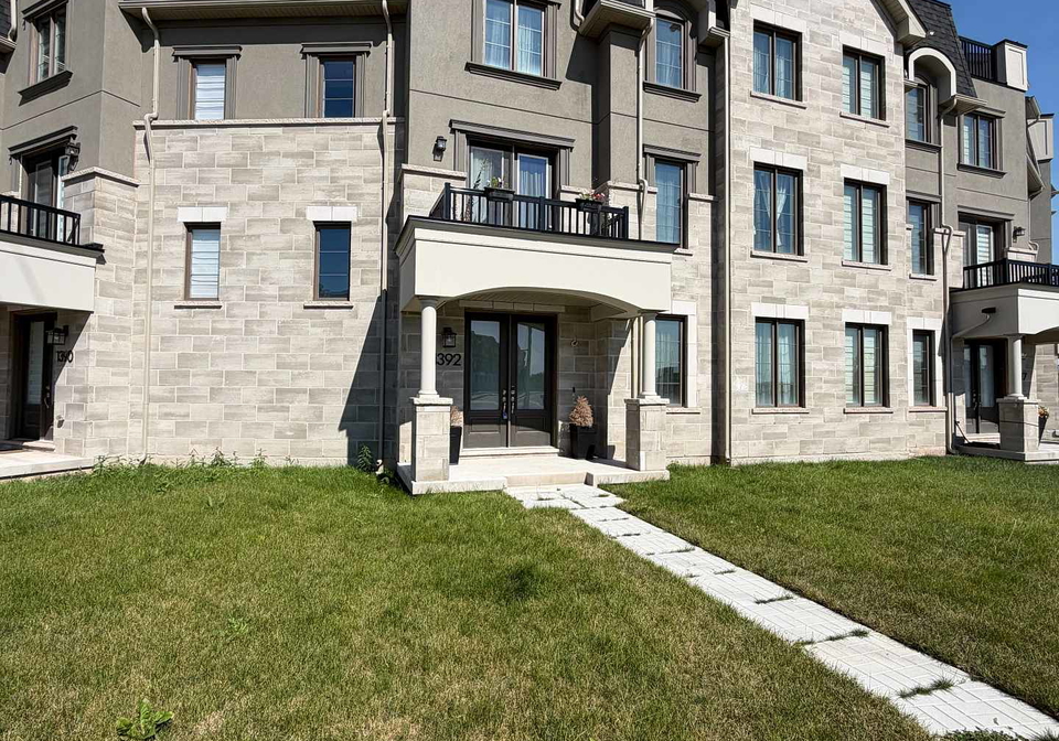 1392-william-halton-parkway-oakville-ontario-w13626110