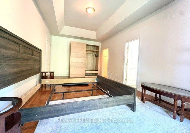 2330b-sheppard-avenue-toronto-york-ontario-w13626124