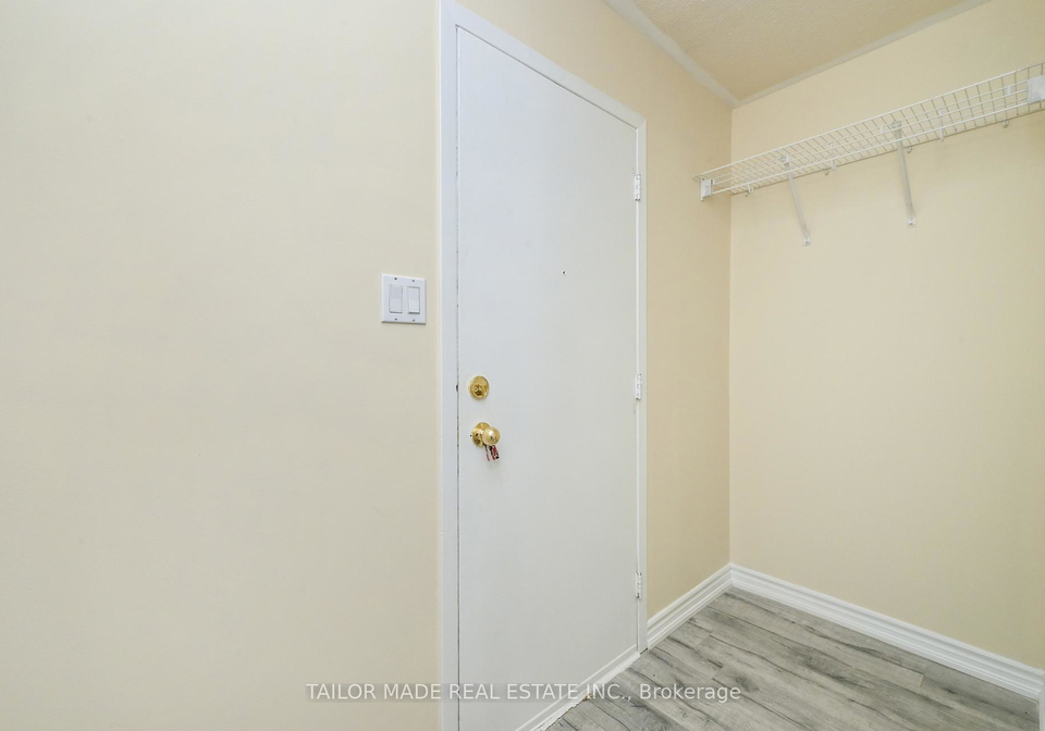 guildford-crescent-brampton-ontario-w13626184