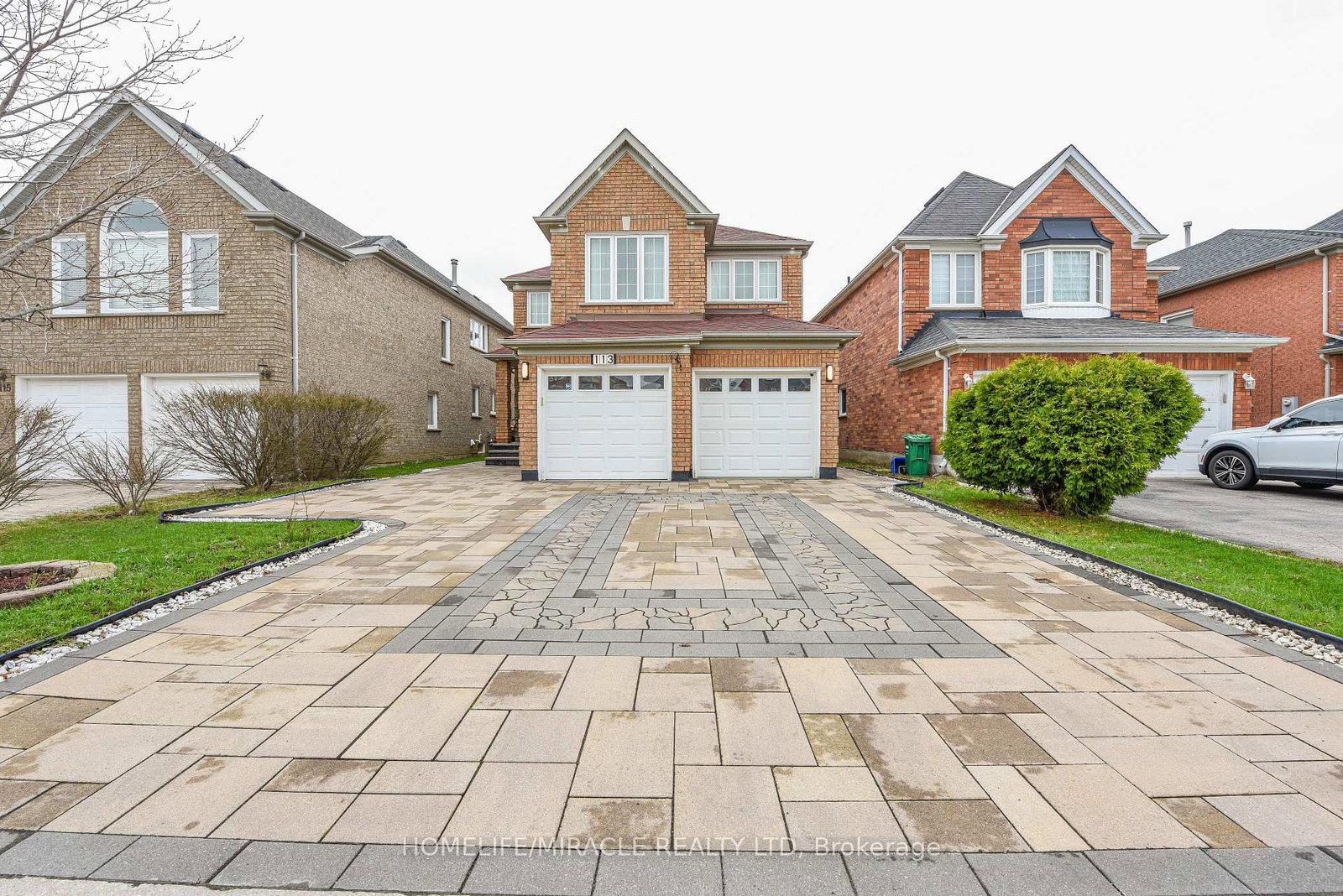 113-seclusion-crescent-brampton-ontario-w13626196
