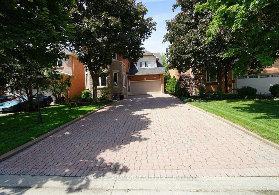 4887-natkarni-crescent-mississauga-ontario-w13626466