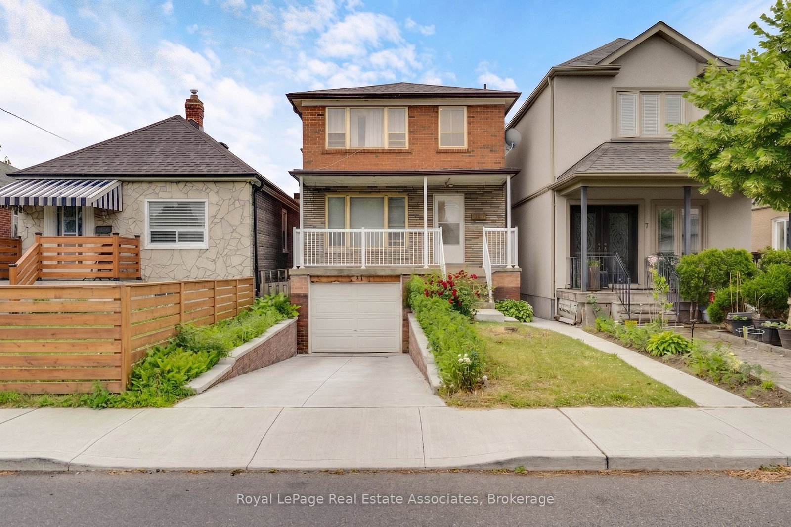 5-homeview-avenue-toronto-toronto-ontario-w13626756