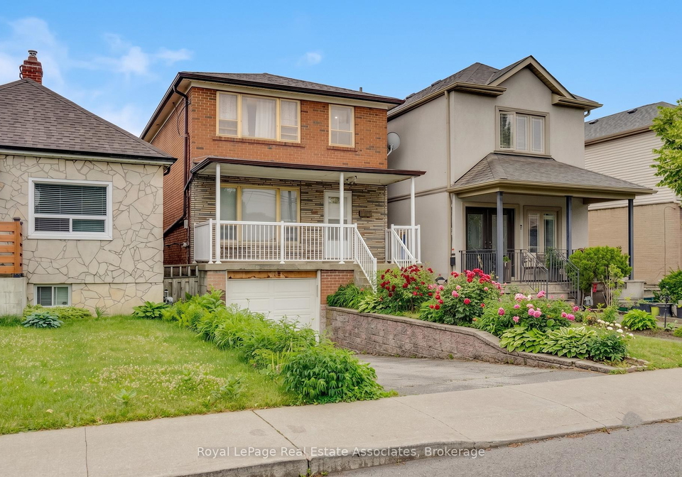 5-homeview-avenue-toronto-toronto-ontario-w13626756