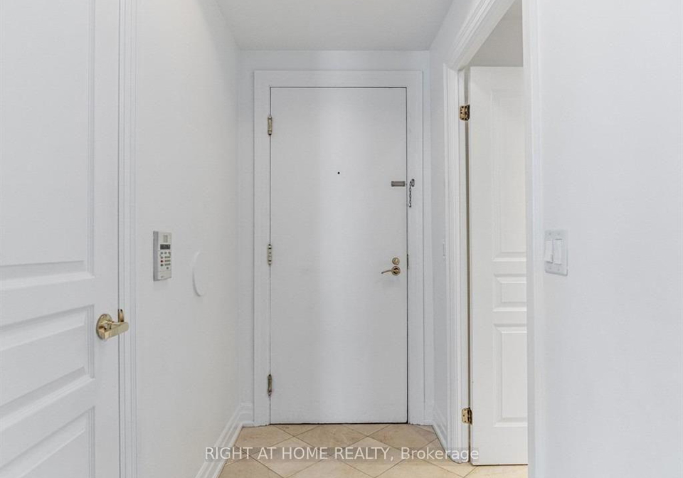 2087-w-lake-shore-boulevard-toronto-etobicoke-ontario-w13626768