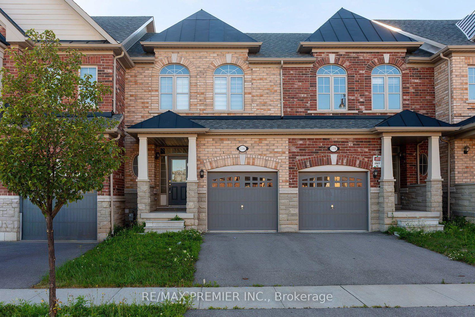 116-finegan-circle-brampton-ontario-w13626772