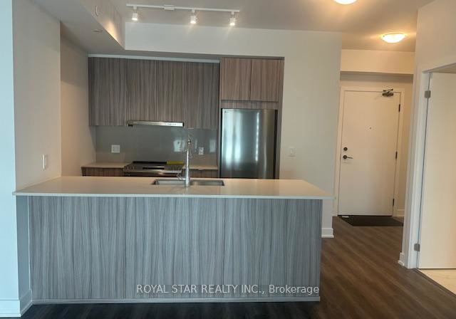 4130-parkside-village-drive-mississauga-ontario-w13626780