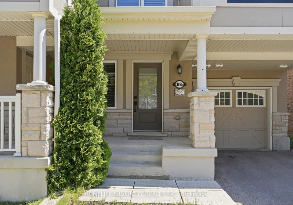 3085-mistletoe-gardens-oakville-ontario-w13626854
