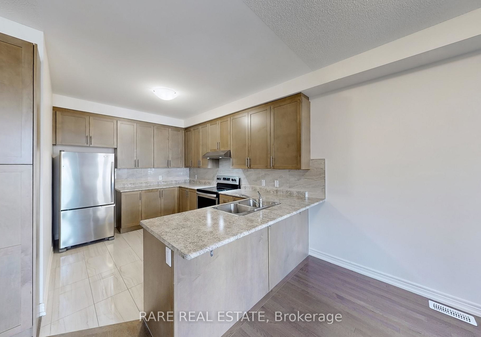 87-fruitvale-circle-brampton-ontario-w13626970