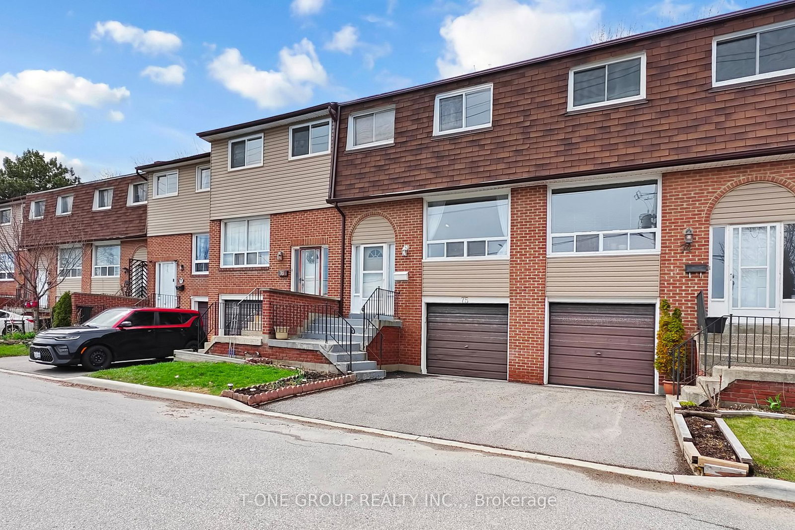 3025-cedarglen-gate-mississauga-ontario-w13627010