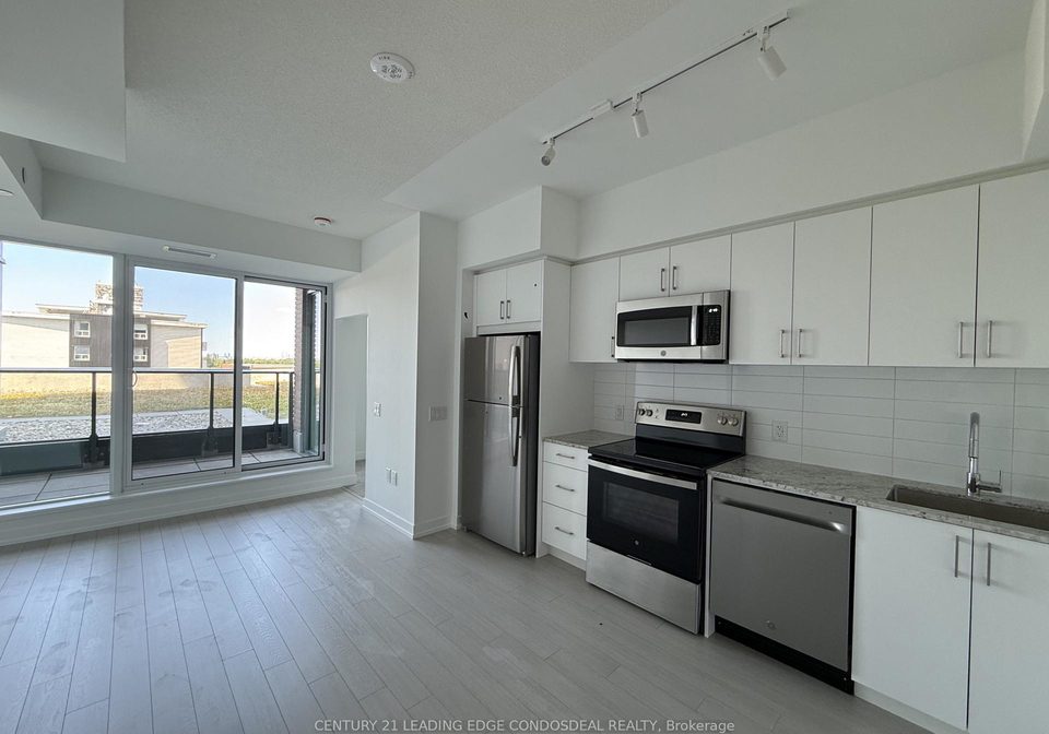 4010-eglinton-avenue-w-toronto-etobicoke-ontario-w13627032