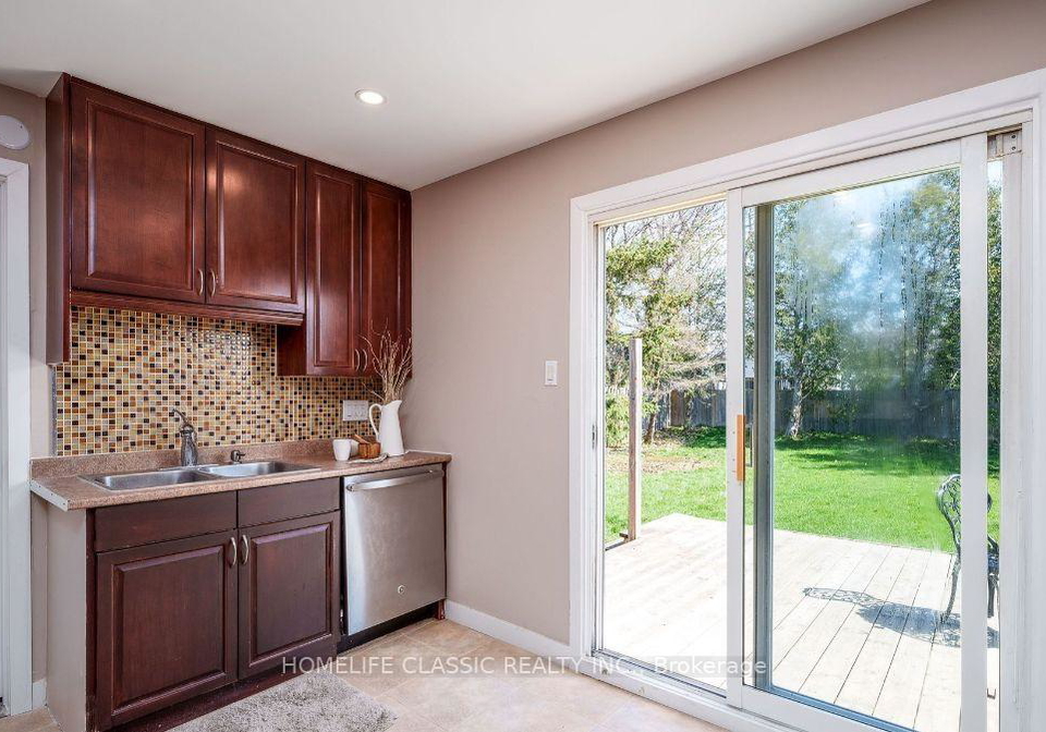 583-elliott-crescent-milton-ontario-w13627084