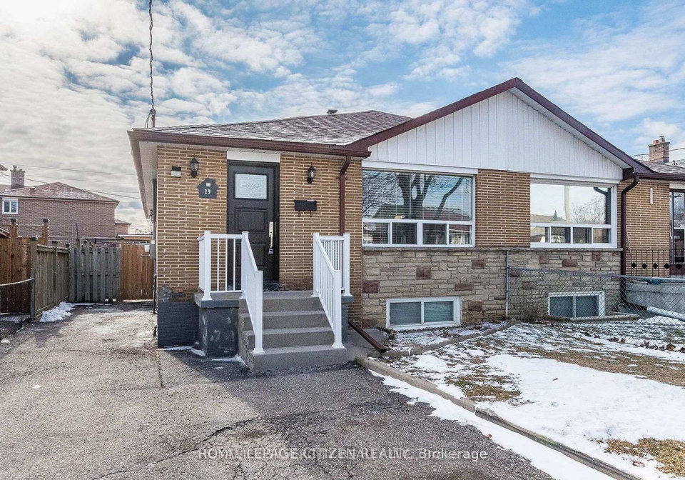 19-garfield-crescent-brampton-ontario-w13627126