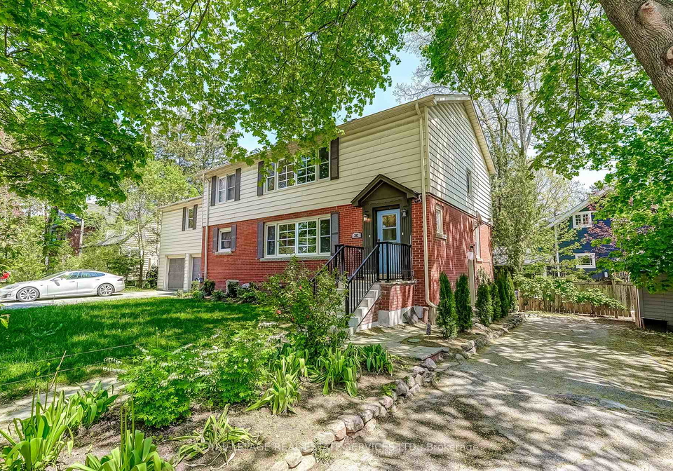 302-maple-avenue-oakville-ontario-w13627310