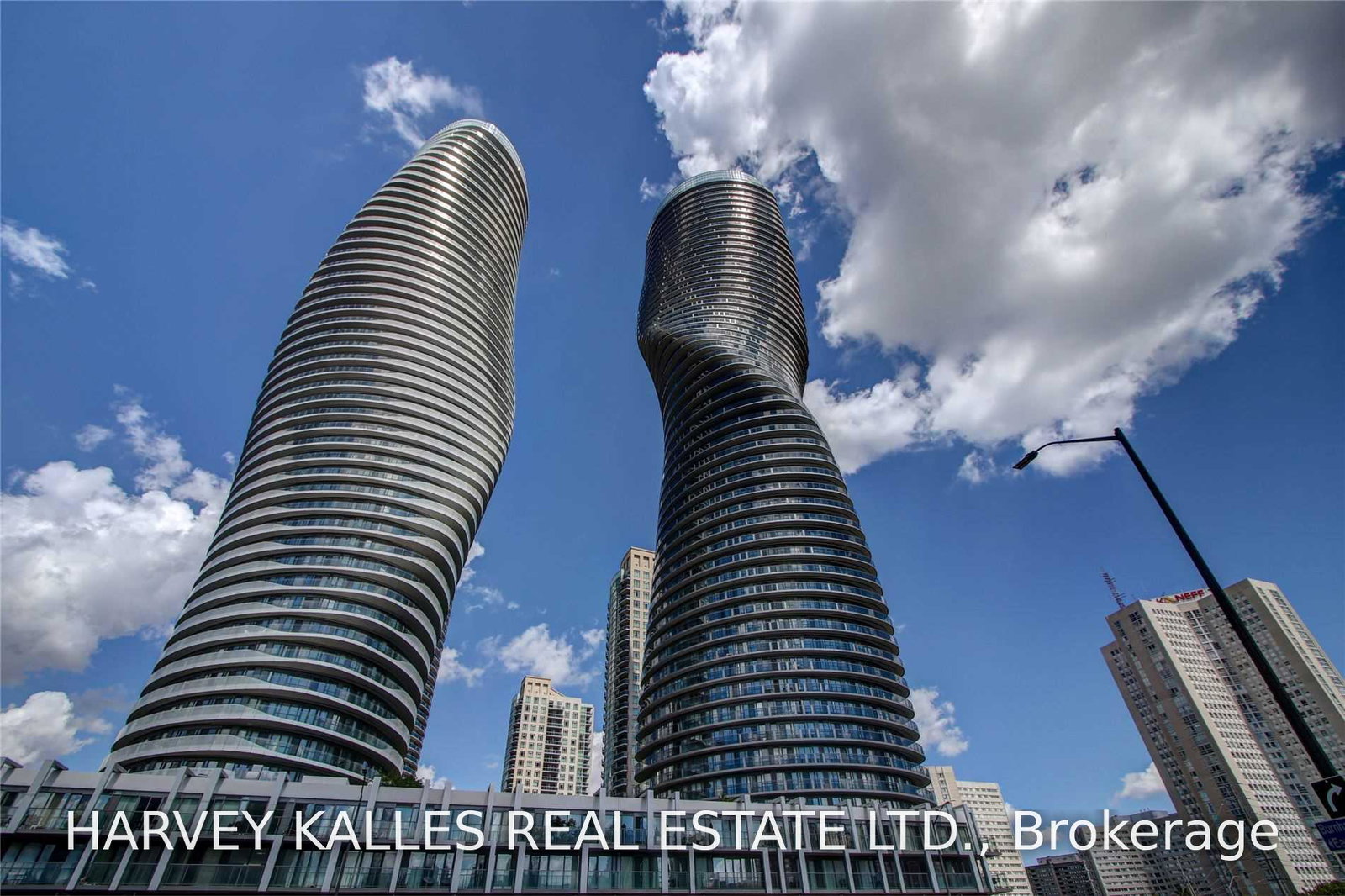 60-absolute-avenue-mississauga-ontario-w13627358