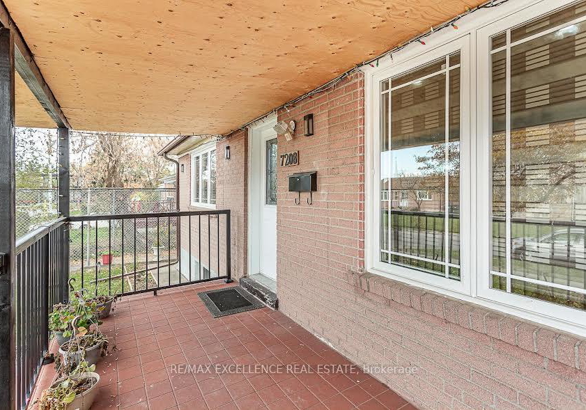 7208-hermitage-road-mississauga-ontario-w13627432