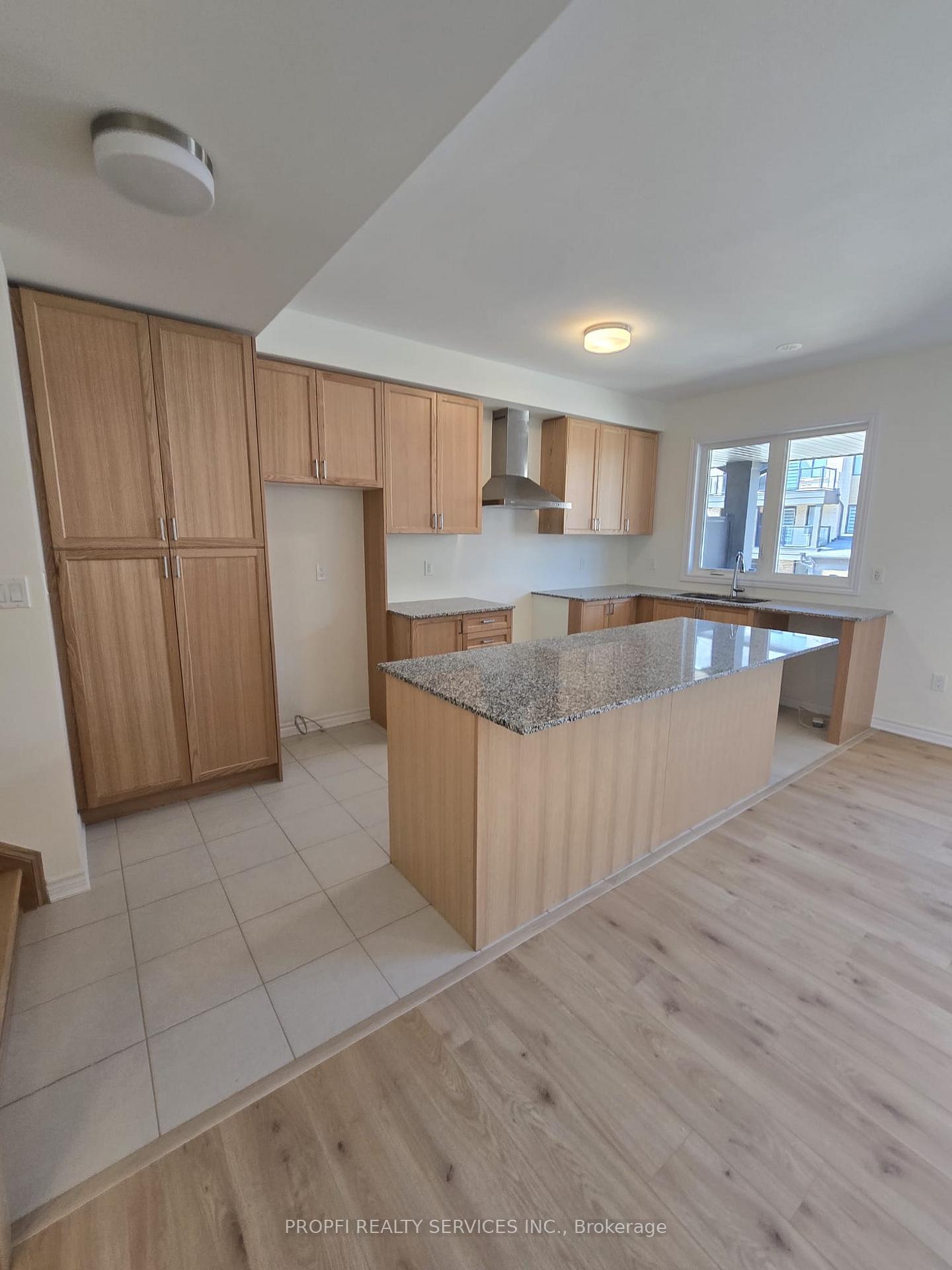 38-thornbird-crescent-brampton-ontario-w13627474