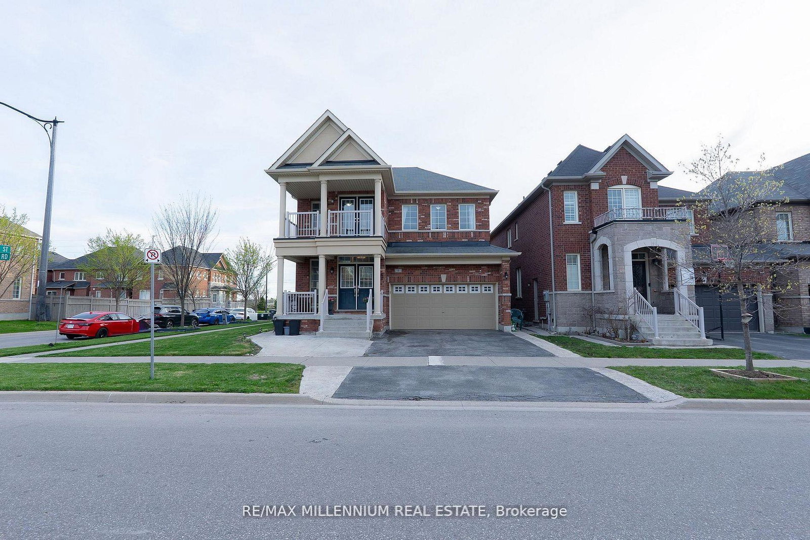 8-zelda-road-brampton-ontario-w13627584