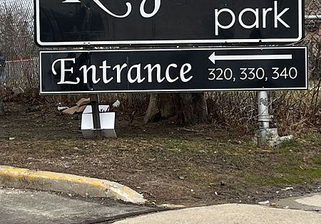 320-dixon-road-toronto-etobicoke-ontario-w13627620