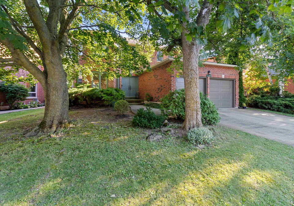 2040-markle-drive-oakville-ontario-w13627876