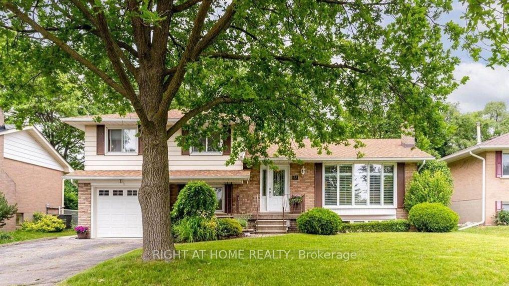 49-rayne-avenue-oakville-ontario-w13627914