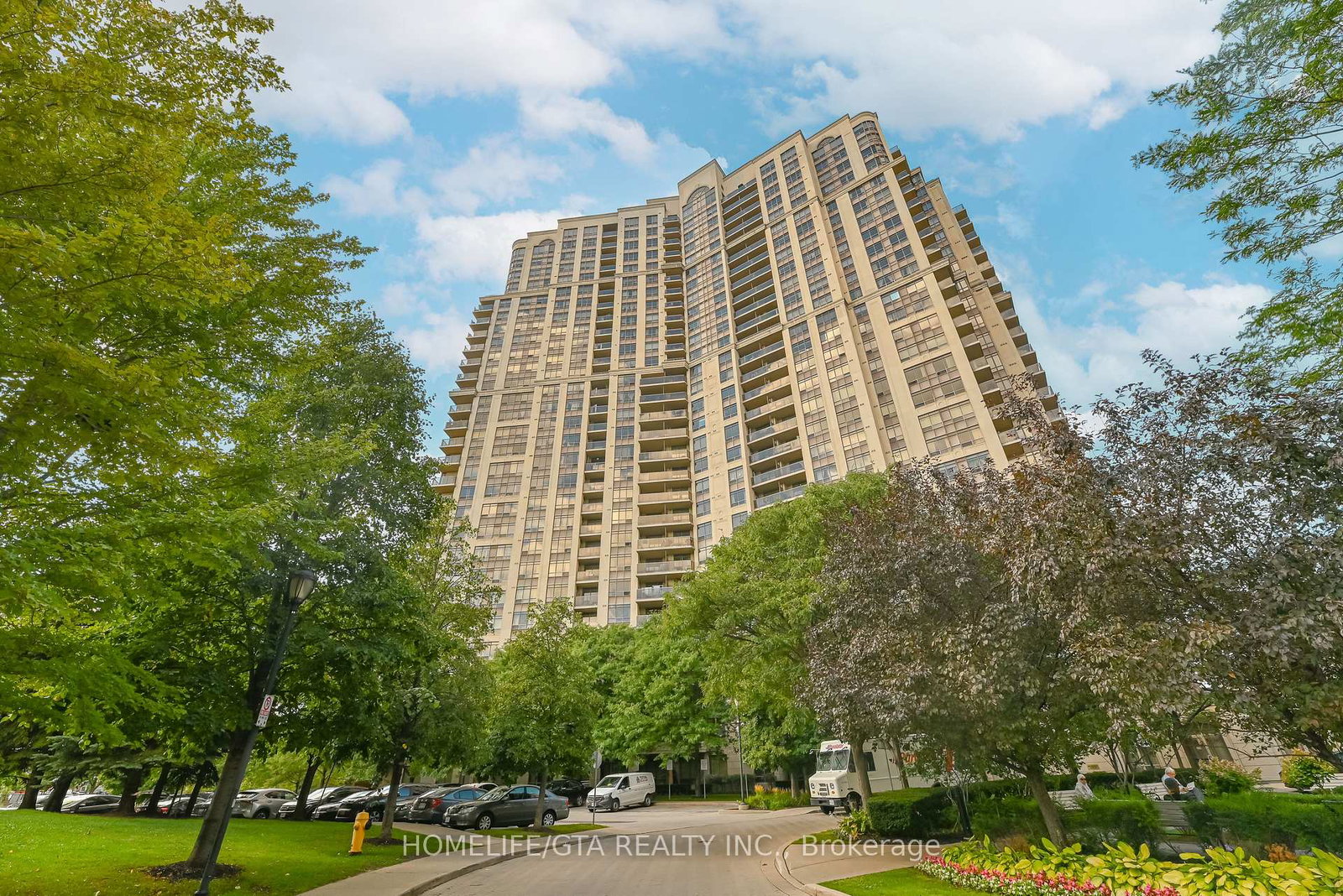 710-humberwood-boulevard-toronto-etobicoke-ontario-w13628048