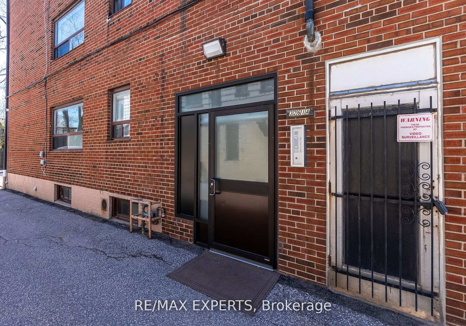 3261a-lakeshore-boulevard-w-toronto-etobicoke-ontario-w13628202