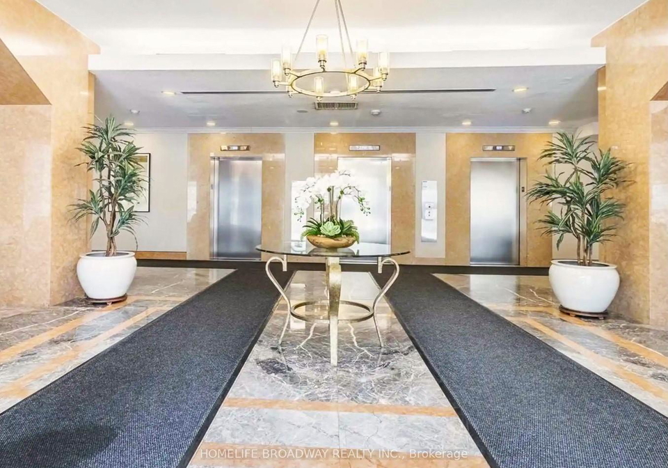 2177-burnhamthorpe-road-w-mississauga-ontario-w13628228