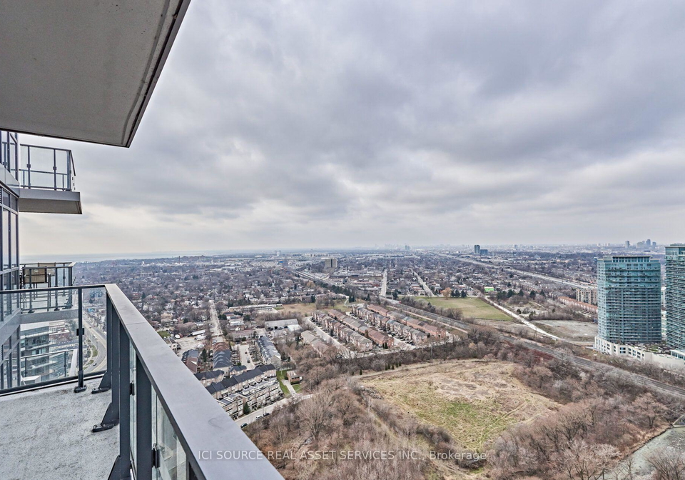2220-lakeshore-boulevard-w-toronto-etobicoke-ontario-w13628278