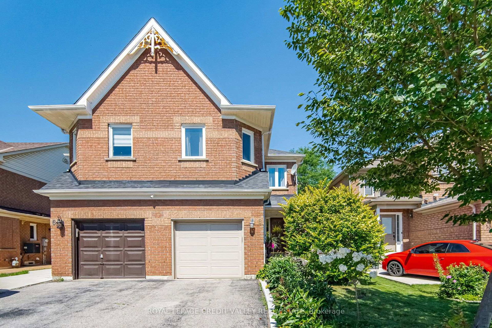 8-pressed-brick-drive-brampton-ontario-w13628312