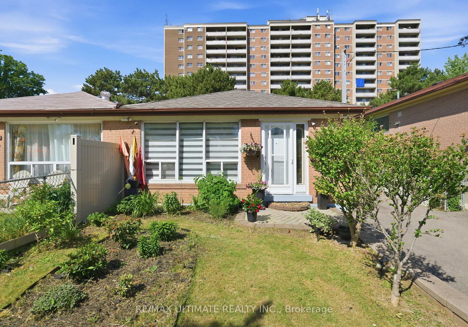 48-venetian-crescent-toronto-york-ontario-w13628350