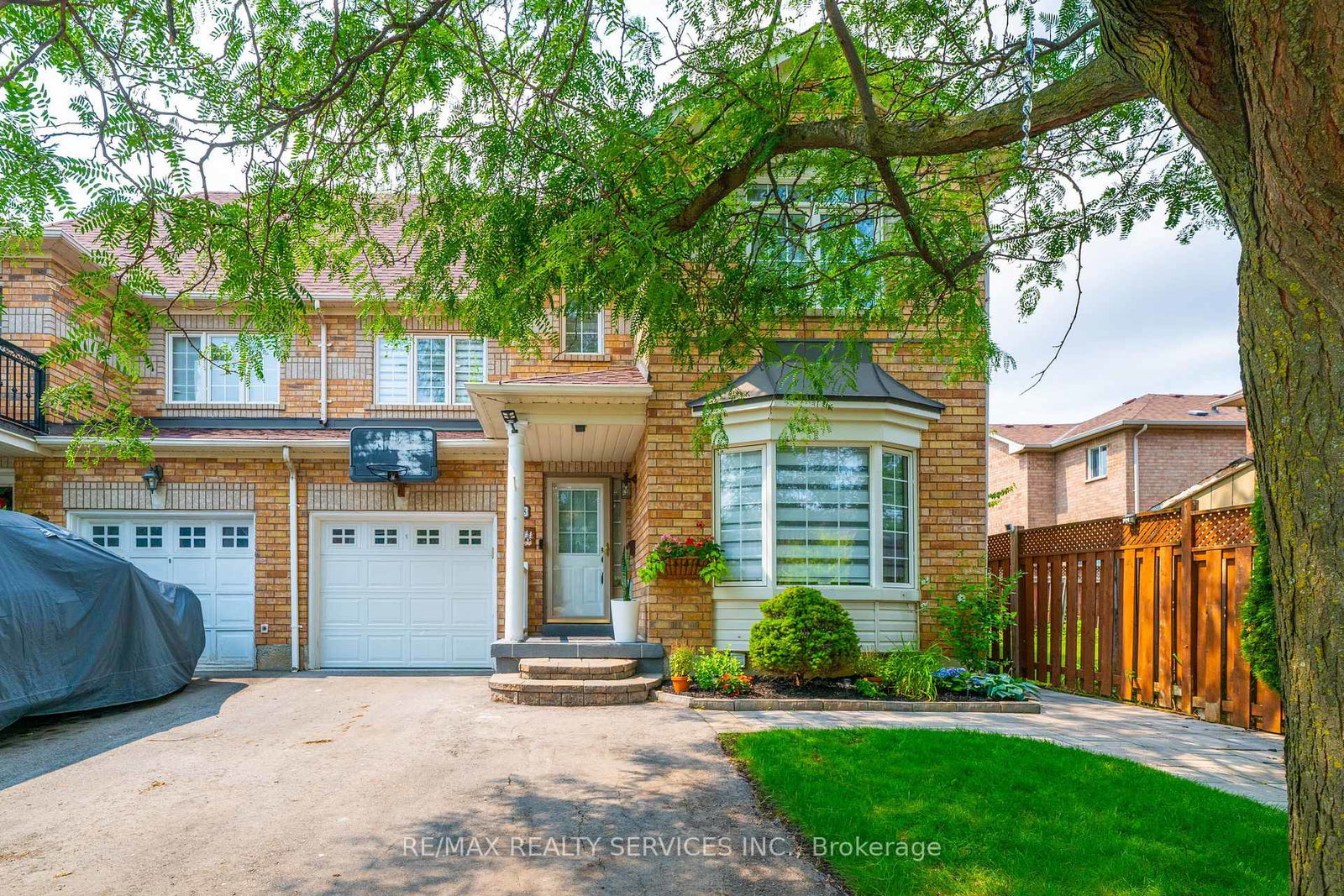 128-seaside-circle-brampton-ontario-w13628456