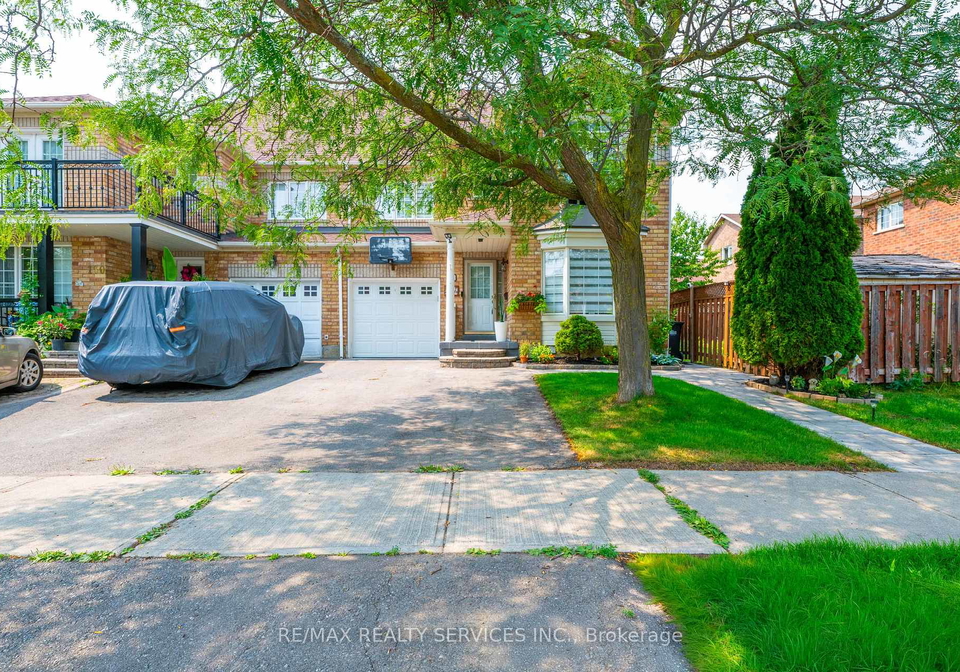 128-seaside-circle-brampton-ontario-w13628456