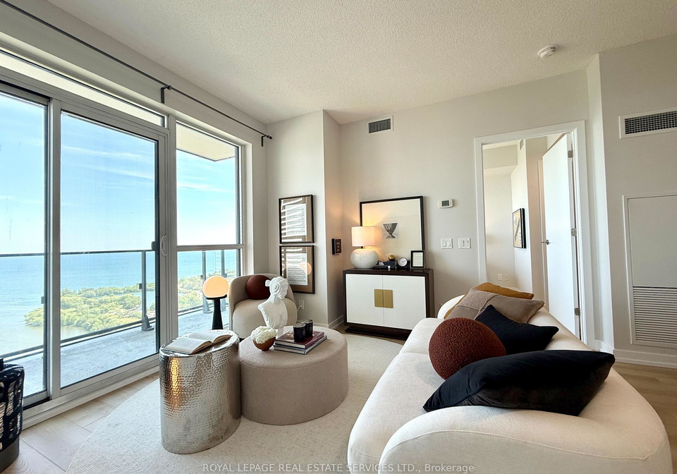 2200-lake-shore-boulevard-w-toronto-etobicoke-ontario-w13628490